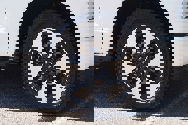 Certified 2025 Ford F150 Lightning Platinum image 10