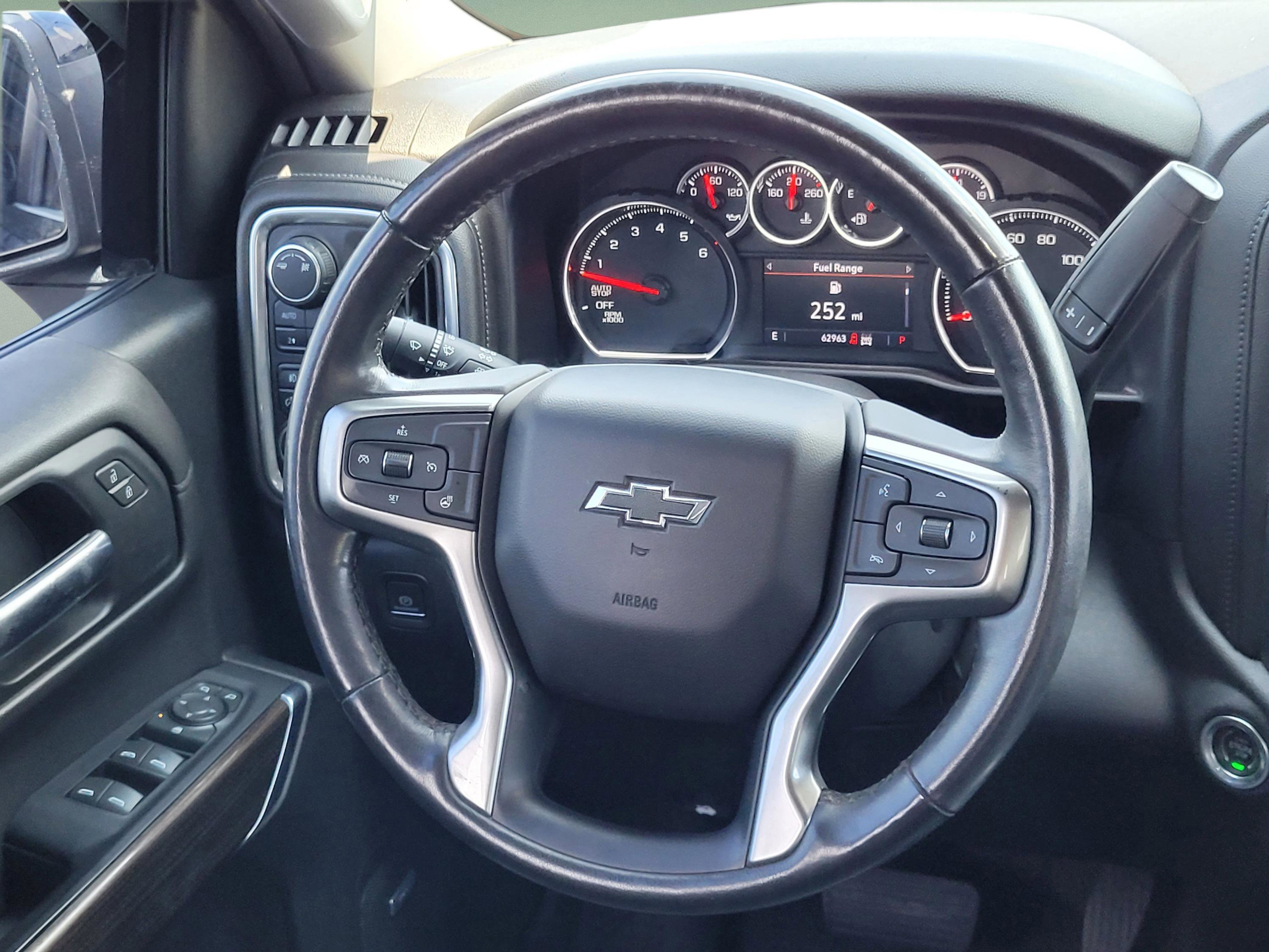 Used 2019 Chevrolet Silverado 1500 LT Trail Boss AWD/4WD image 12