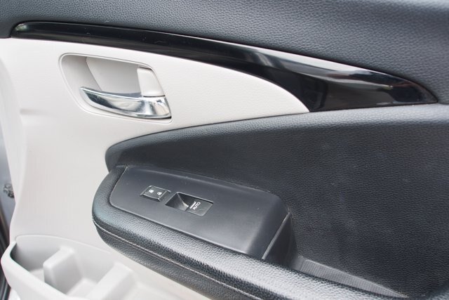 Used 2019 Honda Ridgeline RTL-E image 13