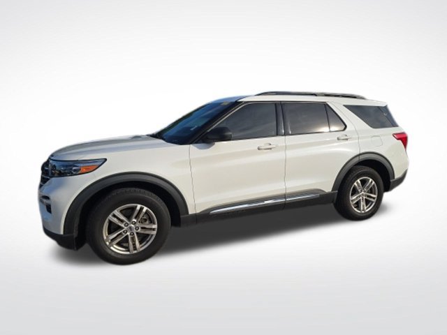 Certified 2021 Ford Explorer XLT w/ Equipment Group 202A AWD/4WD image 6