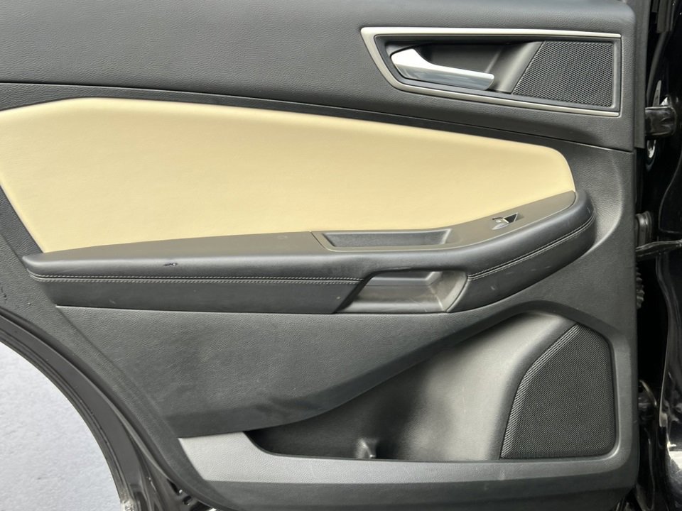 Certified 2022 Ford Edge SEL w/ Convenience Package image 36