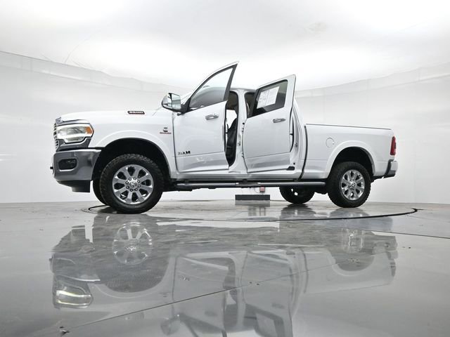 Used 2022 RAM 3500 Laramie AWD/4WD image 47