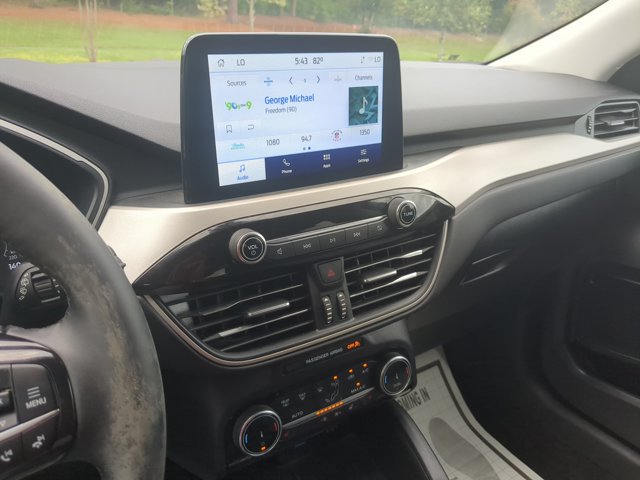 Certified 2022 Ford Escape SE w/ Convenience Package FWD image 18