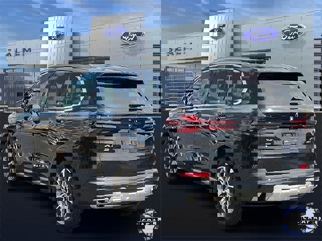 Used 2024 BMW X5 xDrive40i w/ Premium Package image 4