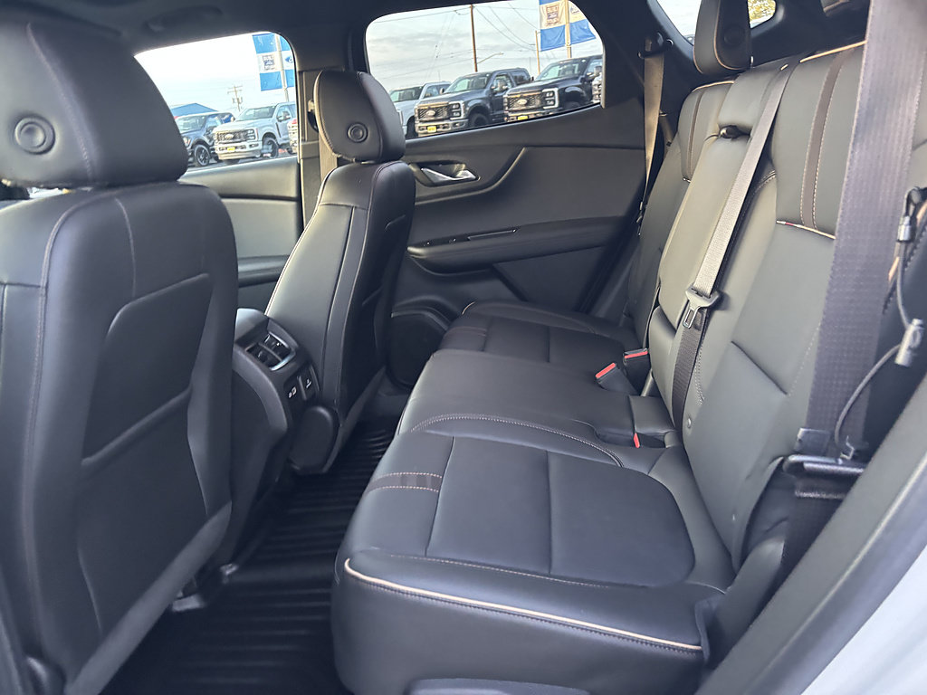 Used 2020 Chevrolet Blazer Premier AWD/4WD image 33