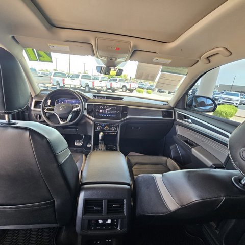 Used 2021 Volkswagen Atlas SEL Premium image 14