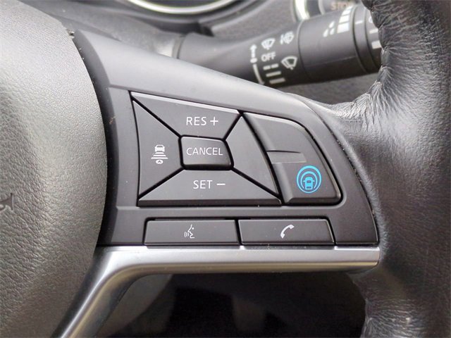 Used 2018 Nissan Rogue SL w/ Premium Package image 27