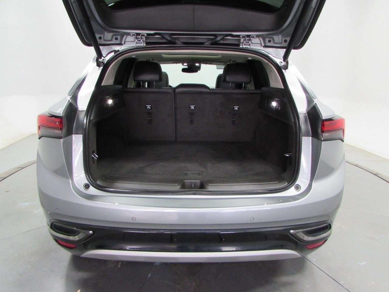Used 2023 Buick Envision Essence w/ Sport Touring Package AWD/4WD image 11