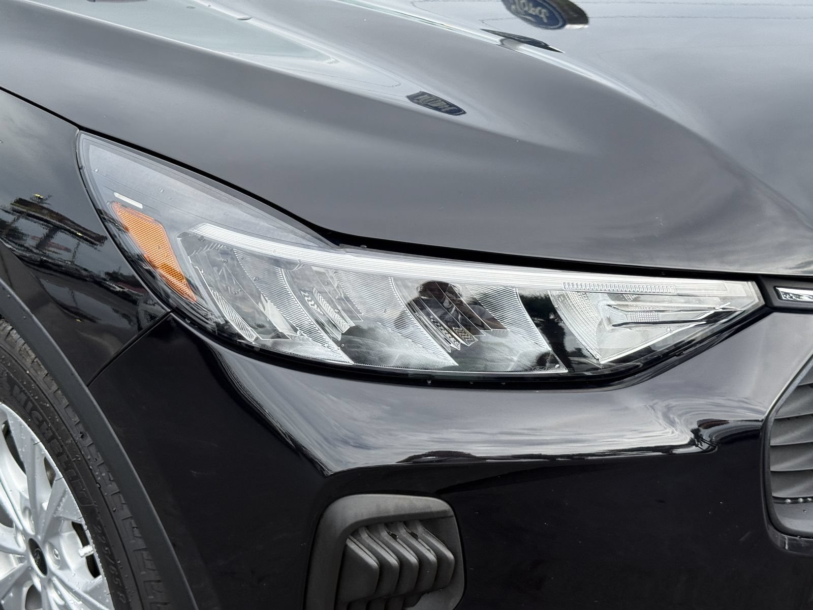 Certified 2025 Ford Escape Active FWD image 10