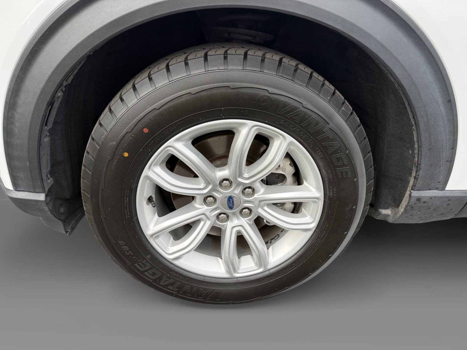 Certified 2021 Ford Explorer 2WD image 9