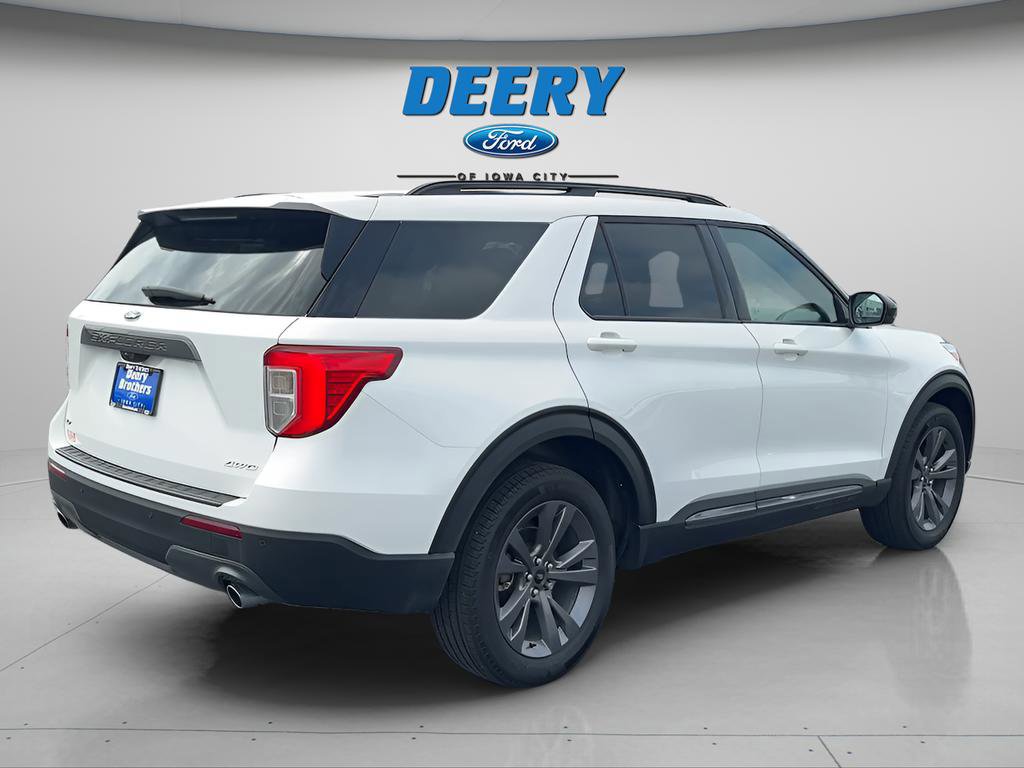 Certified 2023 Ford Explorer XLT w/ Equipment Group 202A AWD/4WD image 5