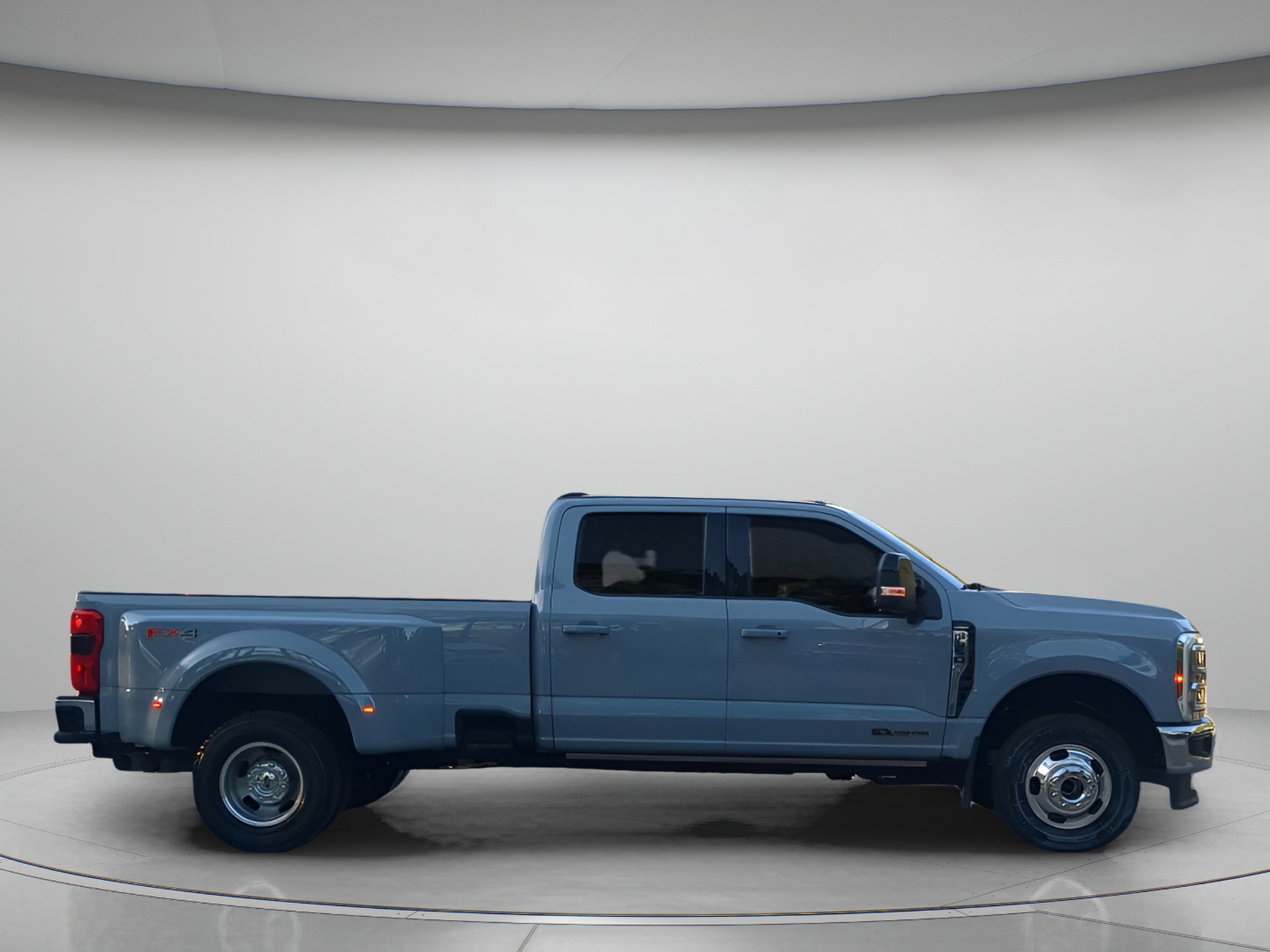 Certified 2024 Ford F350 Lariat w/ Lariat Ultimate Package AWD/4WD image 39