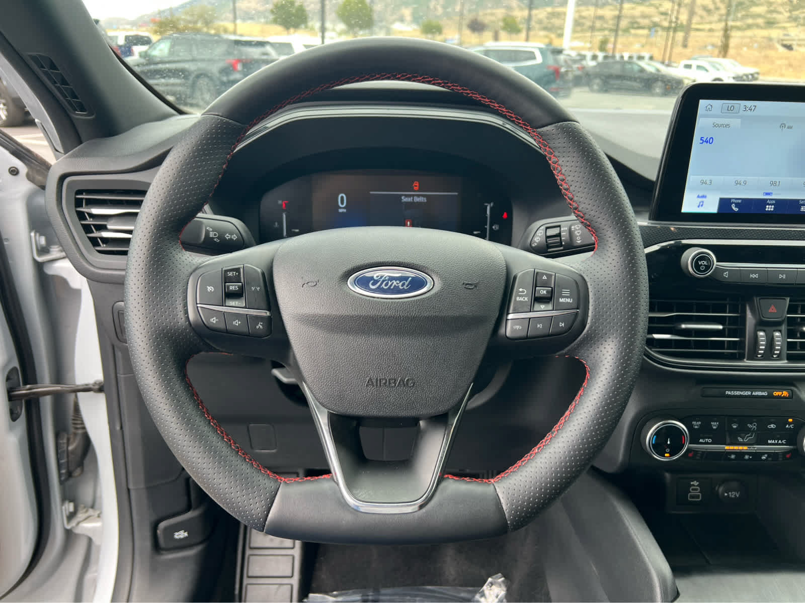 Certified 2025 Ford Escape ST-Line Select AWD/4WD image 34