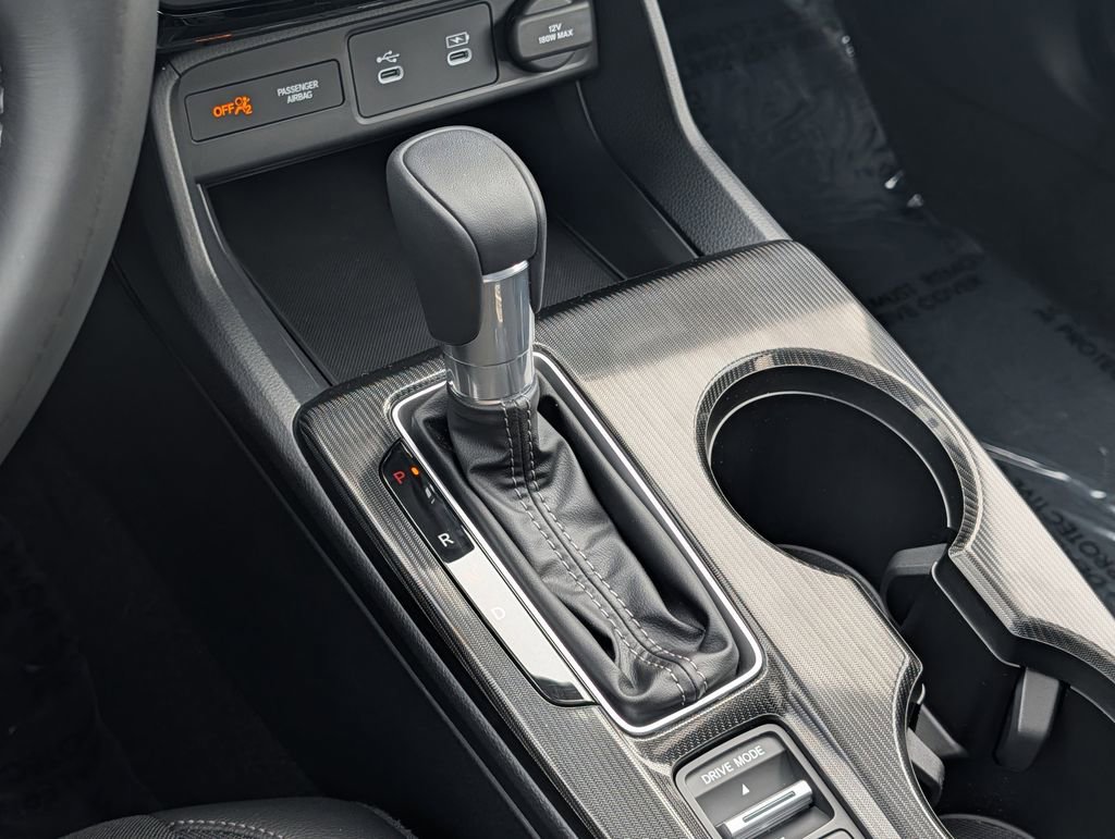 Used 2025 Honda Civic Sport image 22