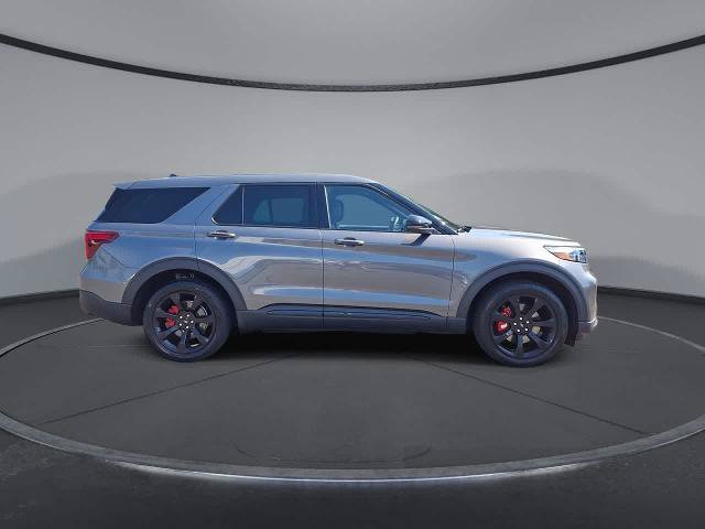 Certified 2022 Ford Explorer ST w/ Equipment Group 401A AWD/4WD image 9