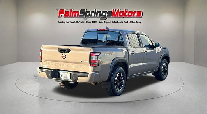 Used 2022 Nissan Frontier Pro-X w/ Technology Package image 2