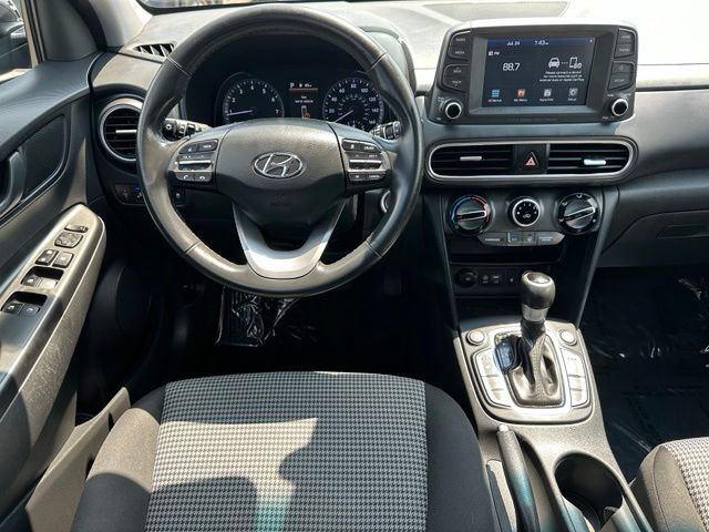 Used 2020 Hyundai Kona SEL Plus AWD/4WD image 13