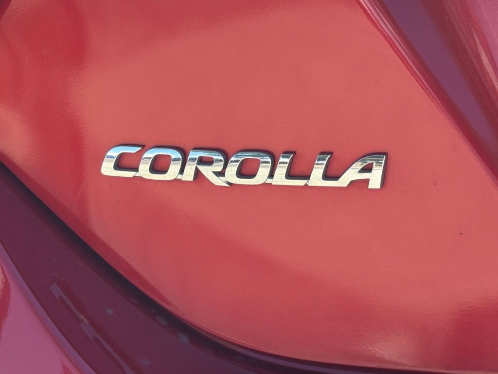 Used 2019 Toyota Corolla SE w/ Carpet Mat Package (TMS) FWD image 14