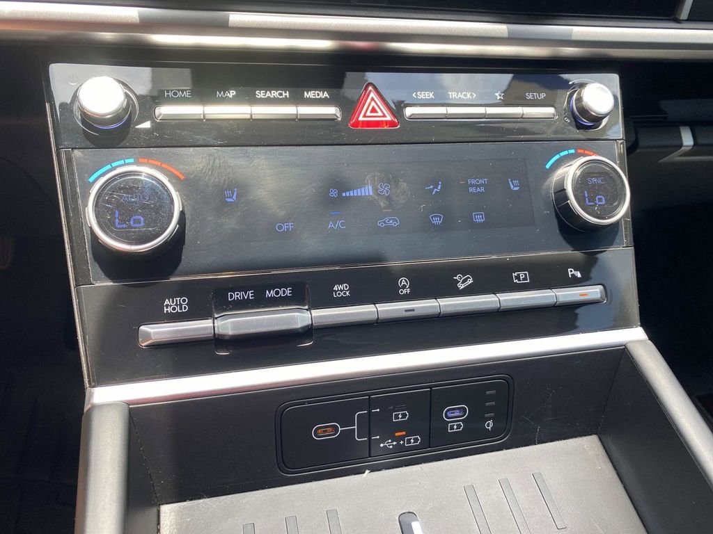 Used 2024 Hyundai Santa Fe XRT AWD/4WD image 28