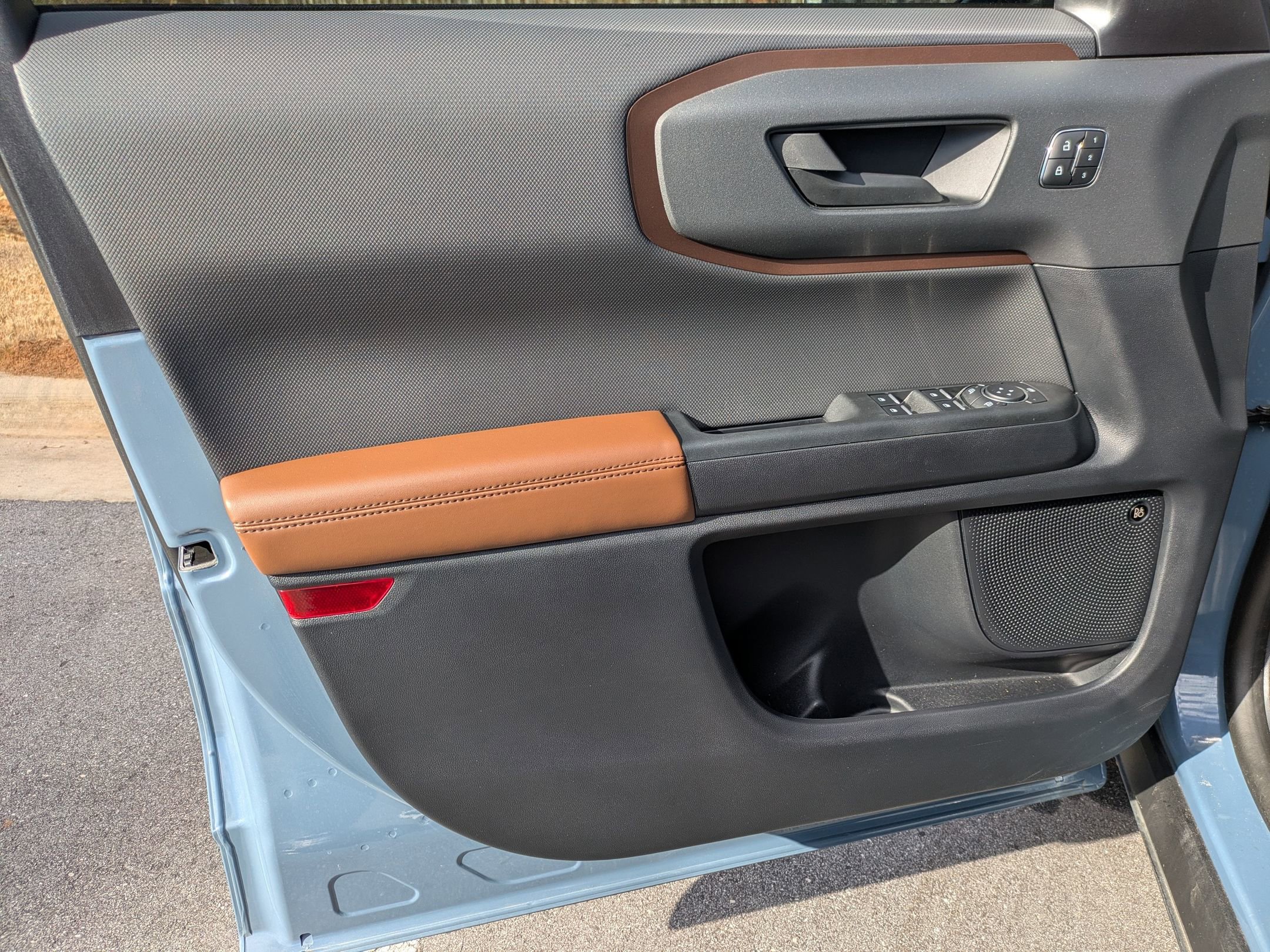 Certified 2024 Ford Bronco Sport Badlands w/ Premium Package image 11