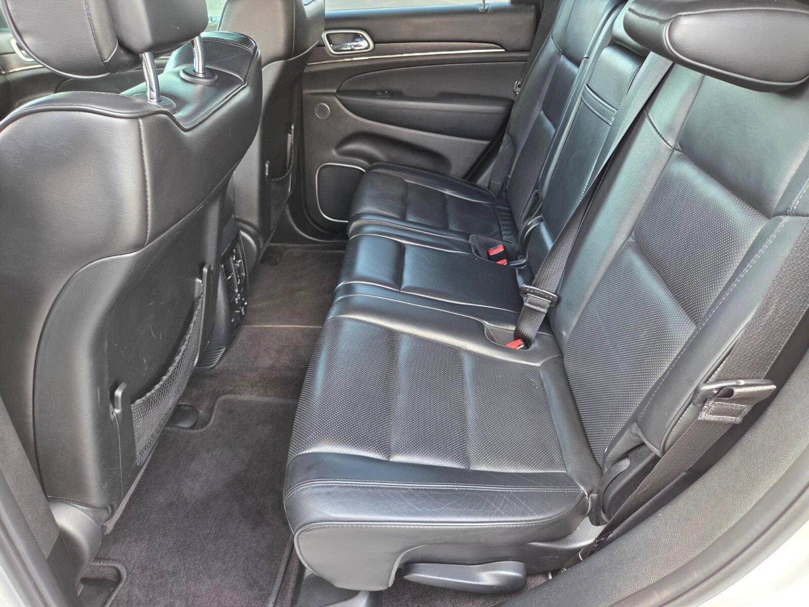 Used 2018 Jeep Grand Cherokee High Altitude AWD/4WD image 12