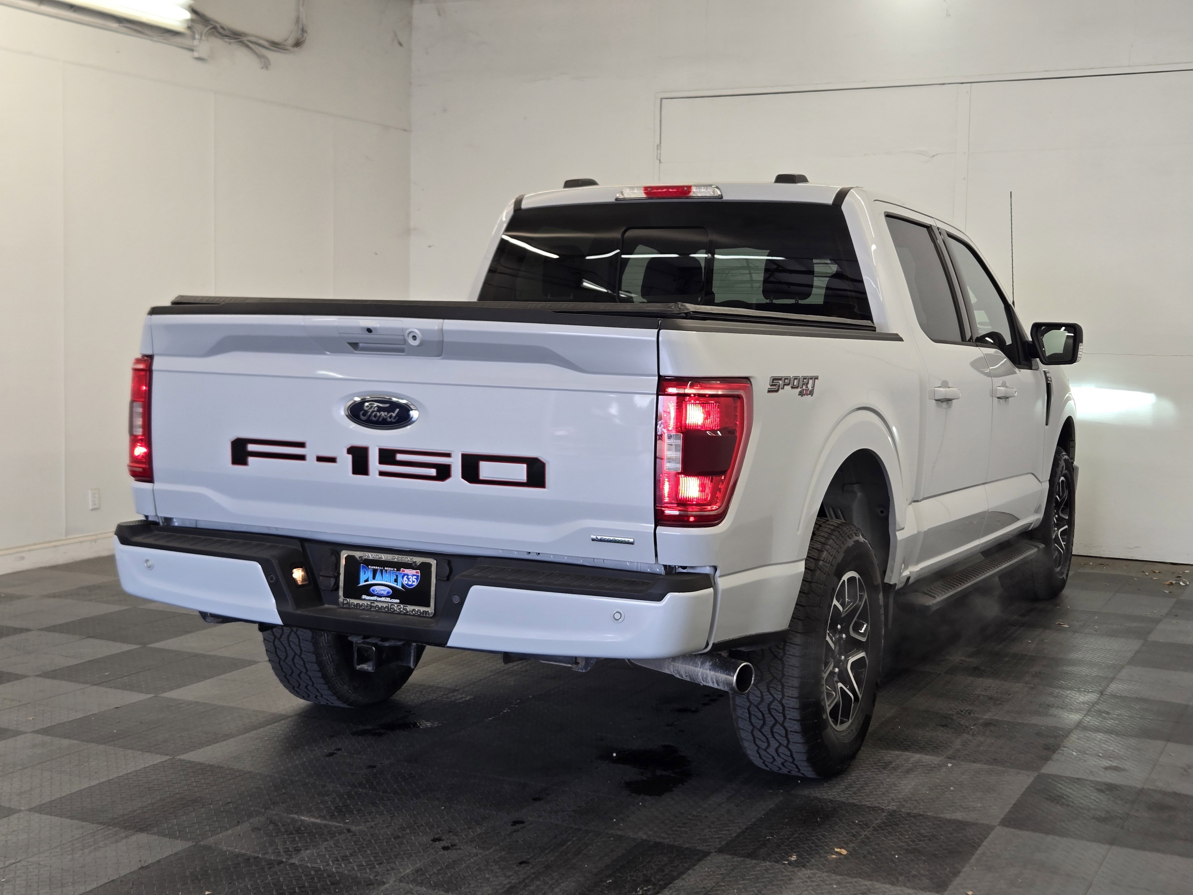 Certified 2022 Ford F150 XLT w/ Equipment Group 302A High image 7