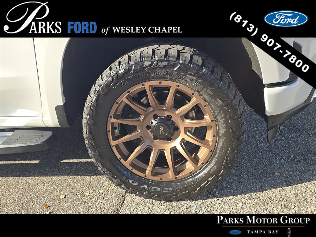 Used 2019 Chevrolet Silverado 1500 High Country w/ Technology Package image 33