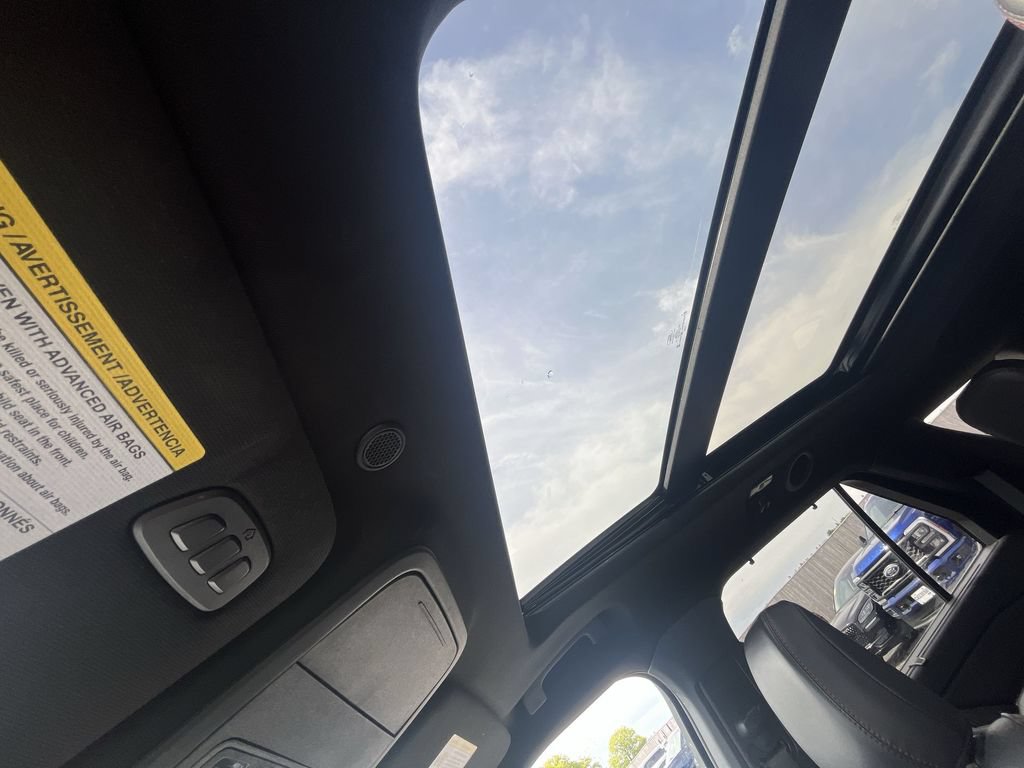 Certified 2025 Ford Explorer ST AWD/4WD image 13