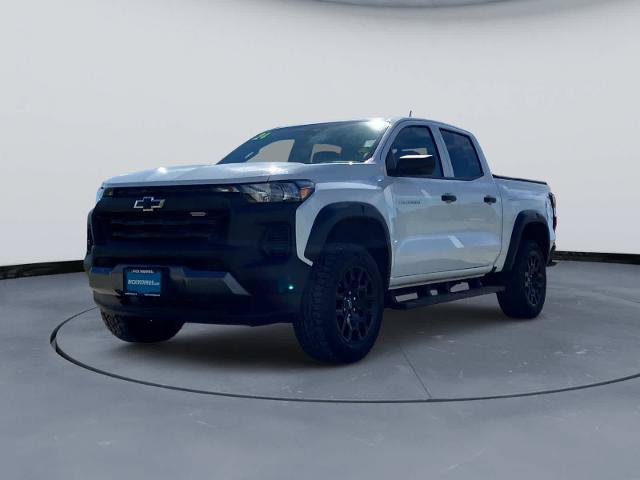 Used 2024 Chevrolet Colorado Trail Boss w/ Advanced Trailering Package AWD/4WD image 10