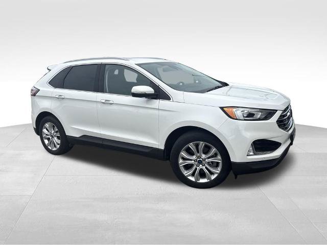 Certified 2020 Ford Edge Titanium w/ Class II Trailer Tow Package AWD/4WD image 1