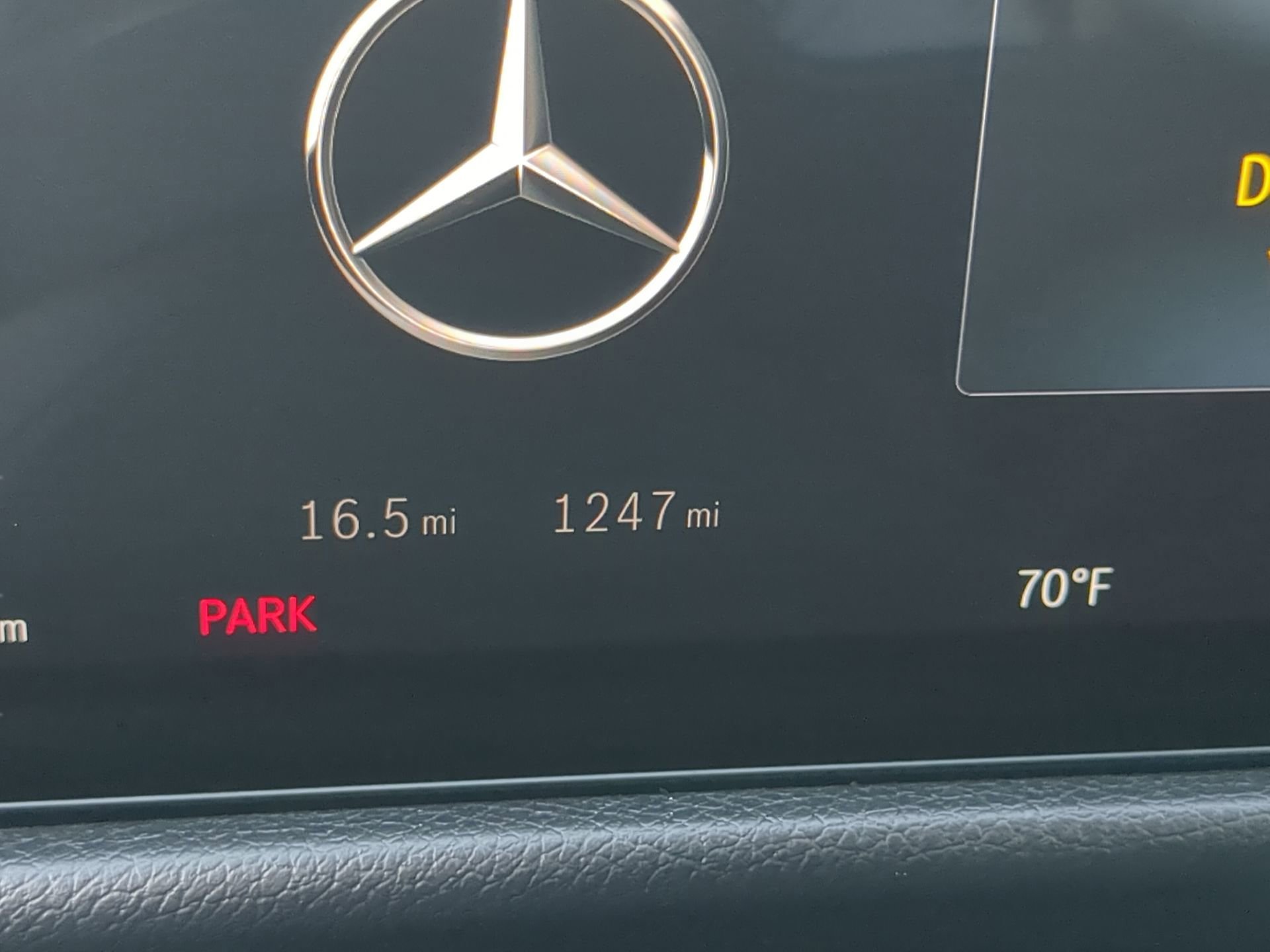 Used 2025 Mercedes-Benz EQB 300 4MATIC image 71