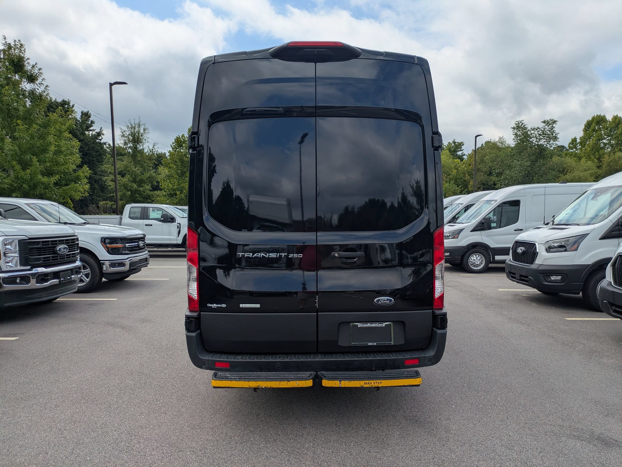 Certified 2023 Ford Transit 250 148 High Roof Extended w/ Load Area Protection Package RWD image 4