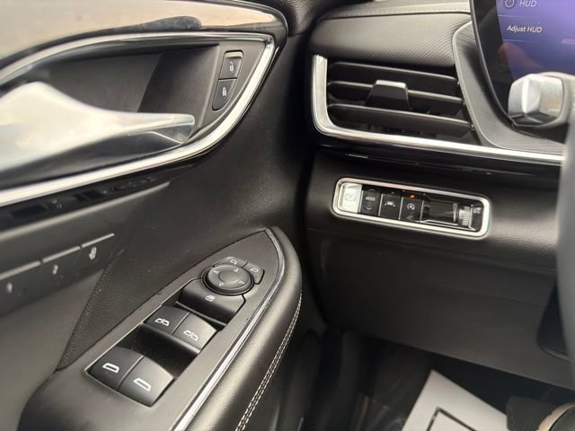 Used 2024 Buick Envision Preferred AWD/4WD image 16