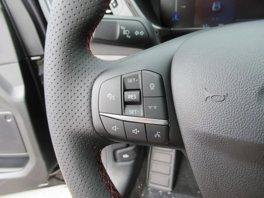 Certified 2025 Ford Escape ST-Line w/ Tech Pack #1 image 23