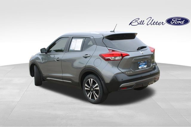 Used 2020 Nissan Kicks SR image 3