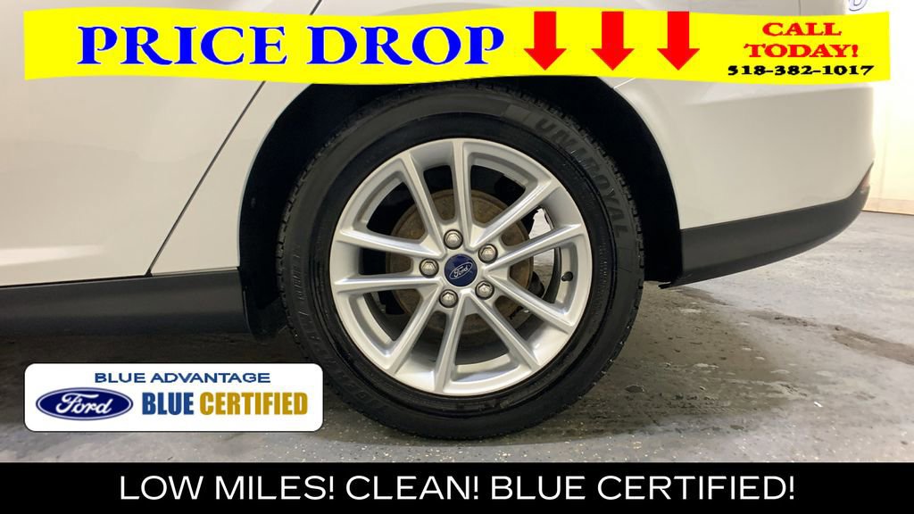 Certified 2017 Ford Focus SE FWD image 21