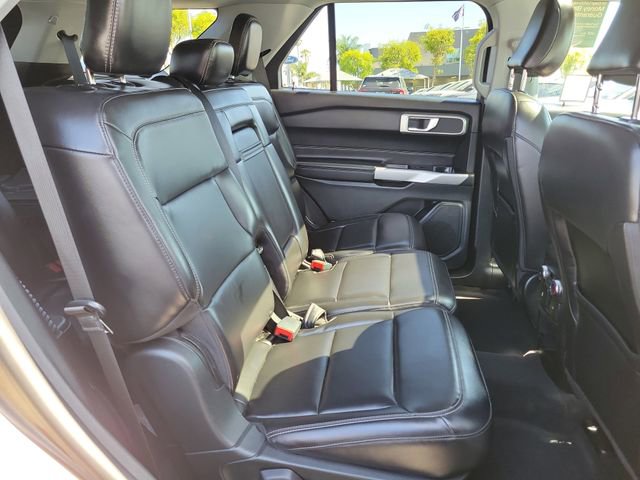 Certified 2021 Ford Explorer XLT w/ Equipment Group 202A RWD image 21