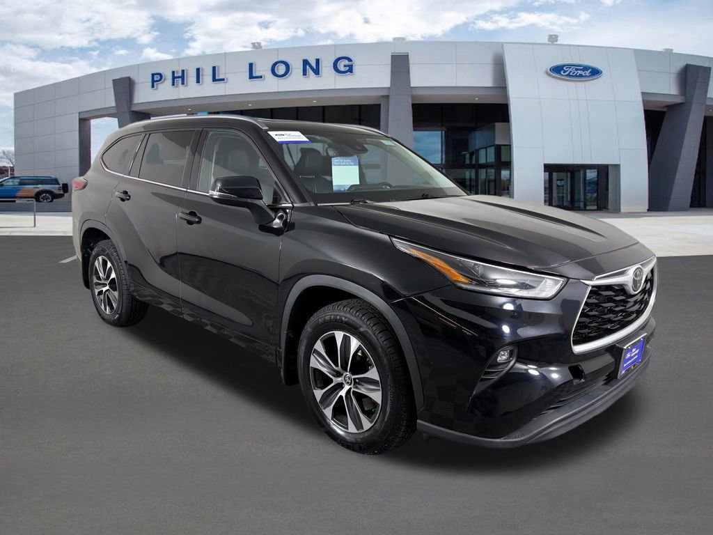 Used 2021 Toyota Highlander XLE image 7