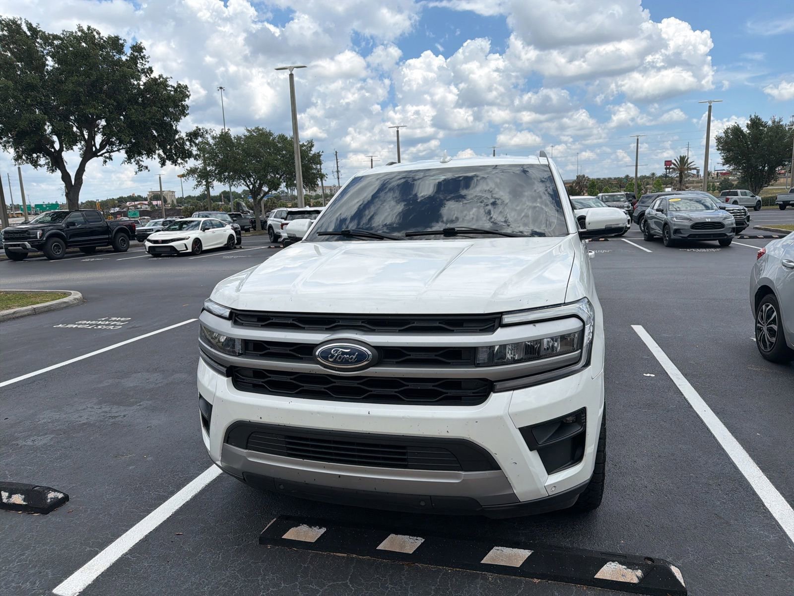 Certified 2022 Ford Expedition Max XLT RWD image 16