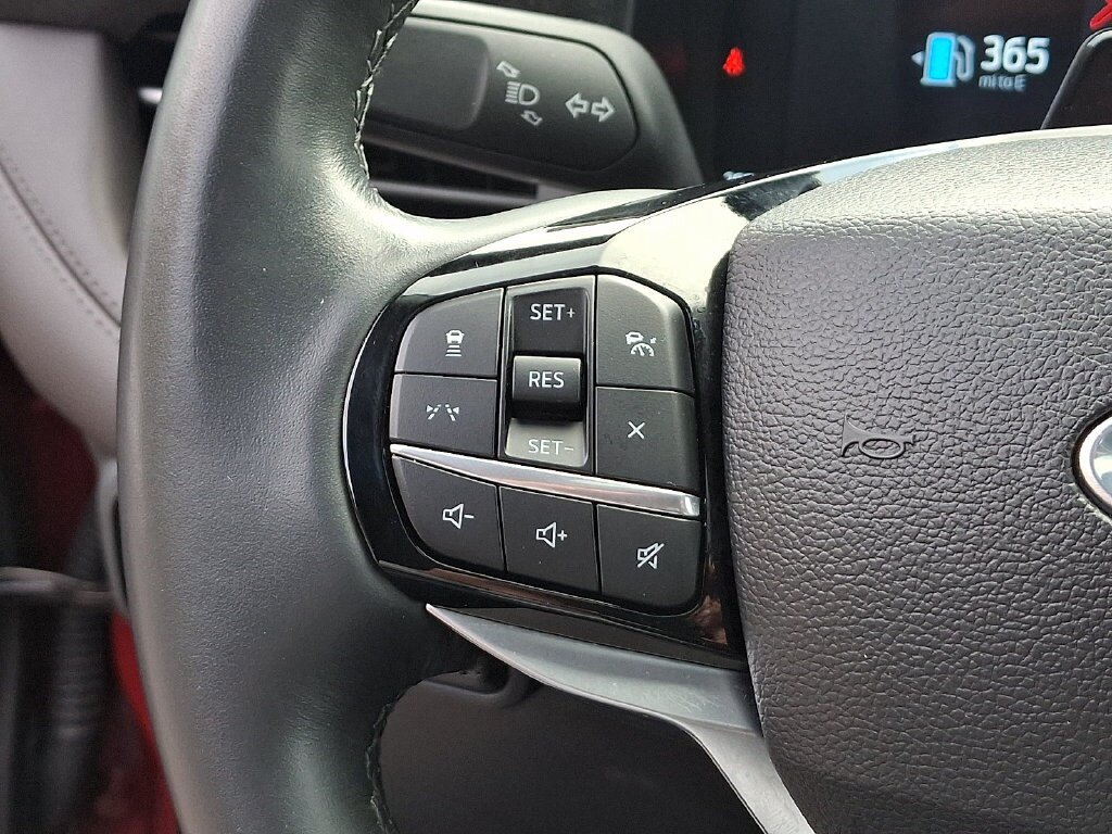 Certified 2025 Ford Explorer Platinum AWD/4WD image 23