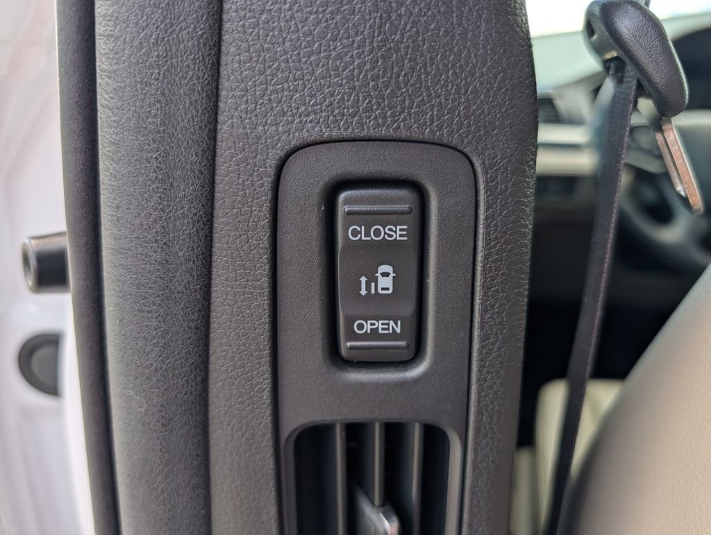 Used 2024 Honda Odyssey Touring image 27