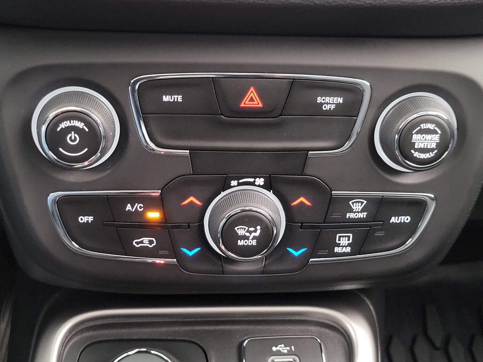 Used 2019 Jeep Compass High Altitude AWD/4WD image 21