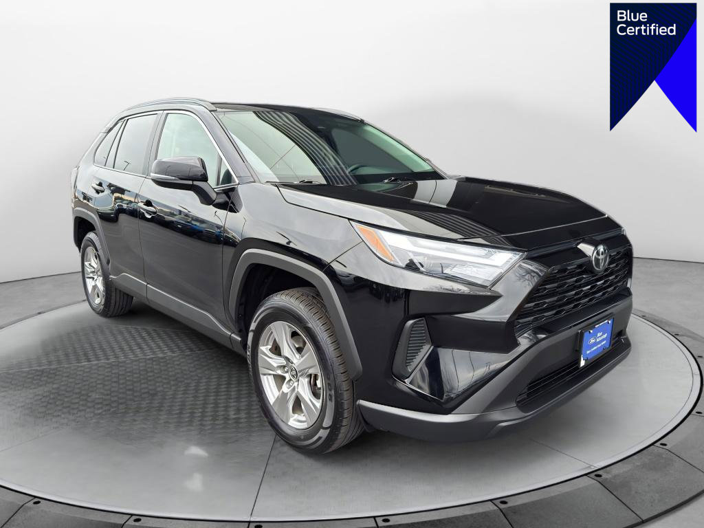 Used 2024 Toyota RAV4 XLE w/ Convenience Package image 1