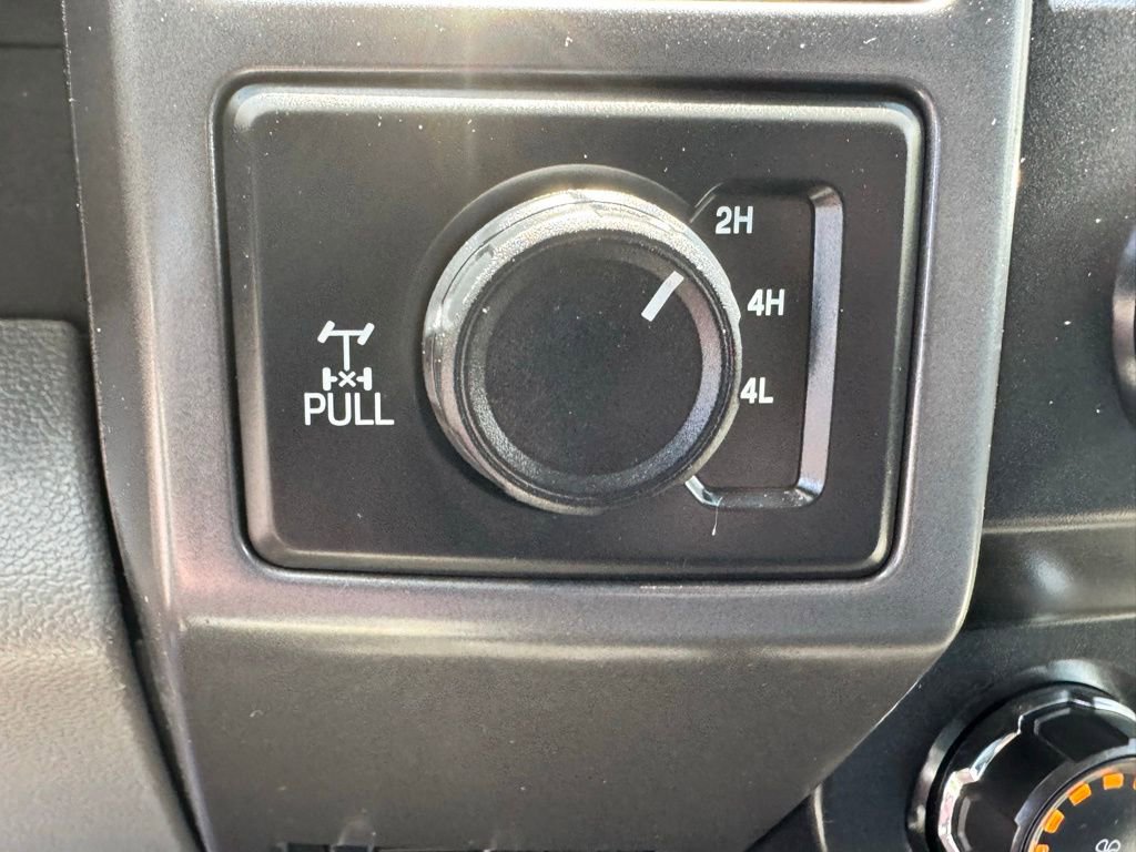 Certified 2019 Ford F150 XLT w/ Equipment Group 302A Luxury AWD/4WD image 37