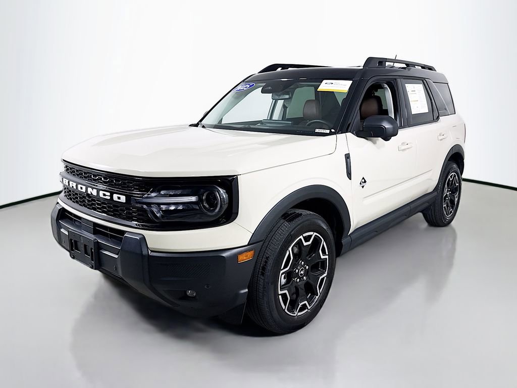 Certified 2025 Ford Bronco Sport Outer Banks w/ Outer Banks Tech Package+ AWD/4WD image 8