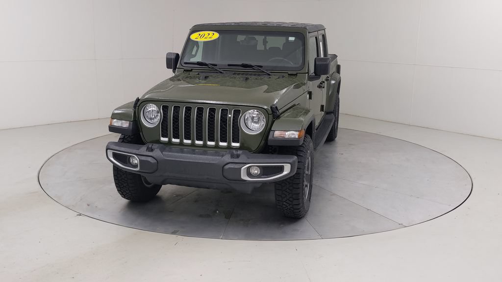 Used 2022 Jeep Gladiator Overland w/ Dual Top Group AWD/4WD image 8