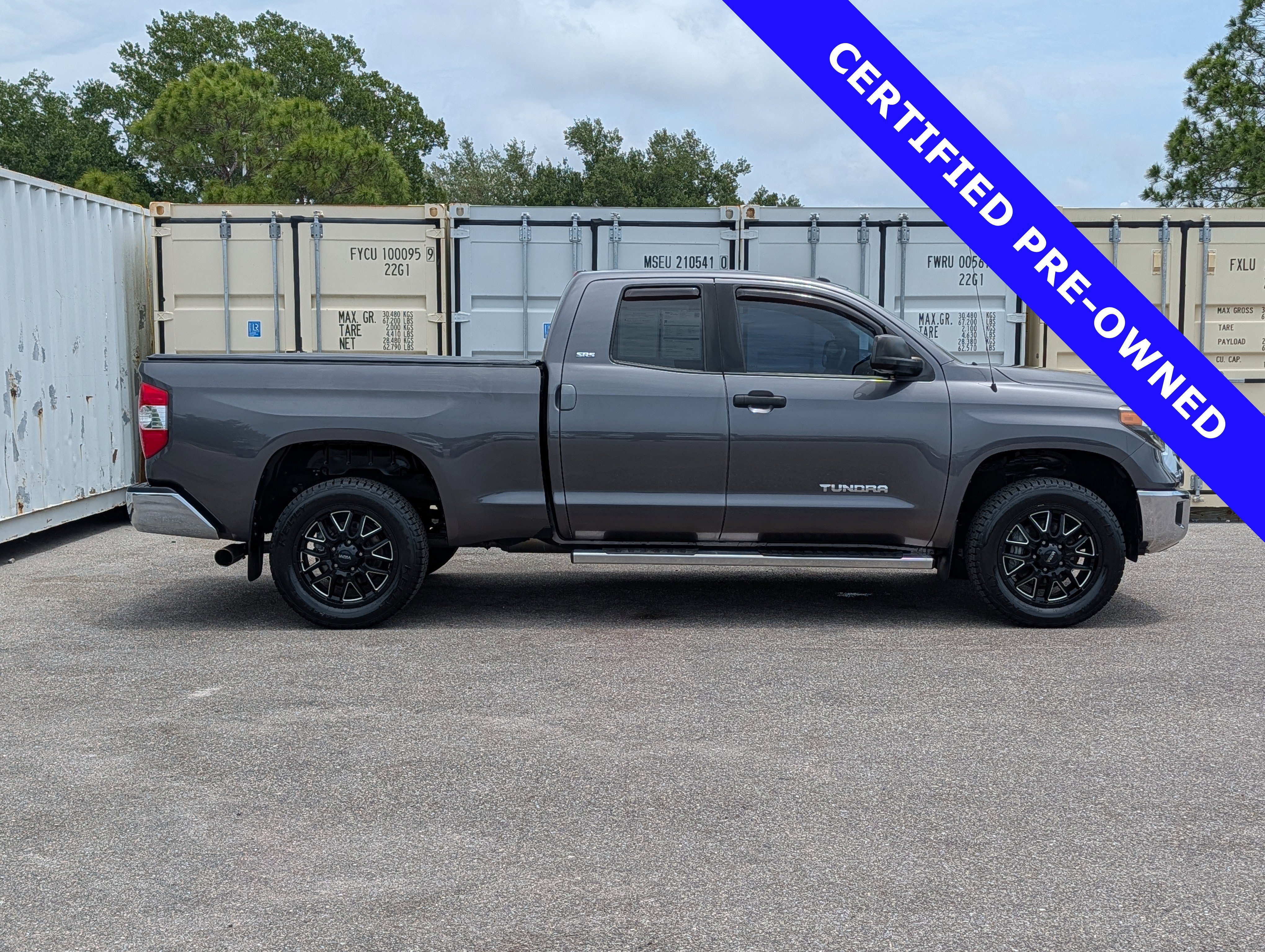 Used 2018 Toyota Tundra SR5 w/ SR5 Upgrade Package RWD video 3