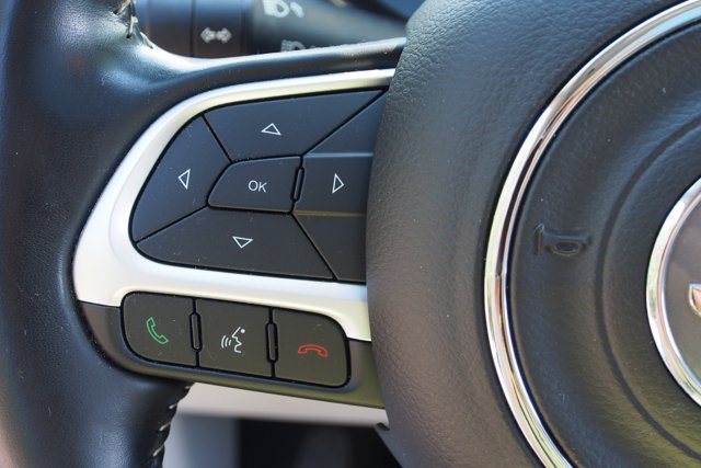 Used 2020 Jeep Compass Latitude FWD image 23
