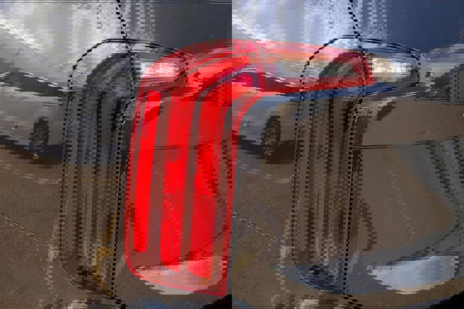 Used 2025 Kia Telluride S image 28