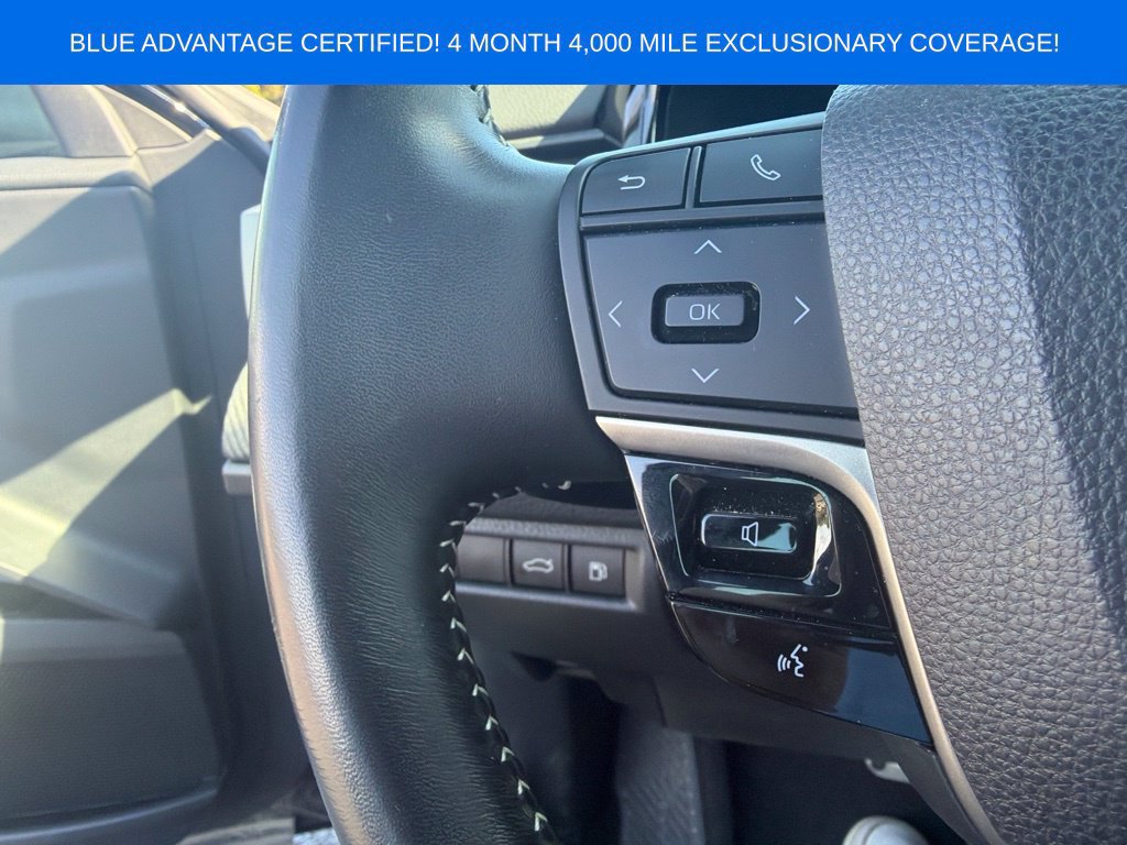 Used 2025 Toyota Camry SE FWD image 18